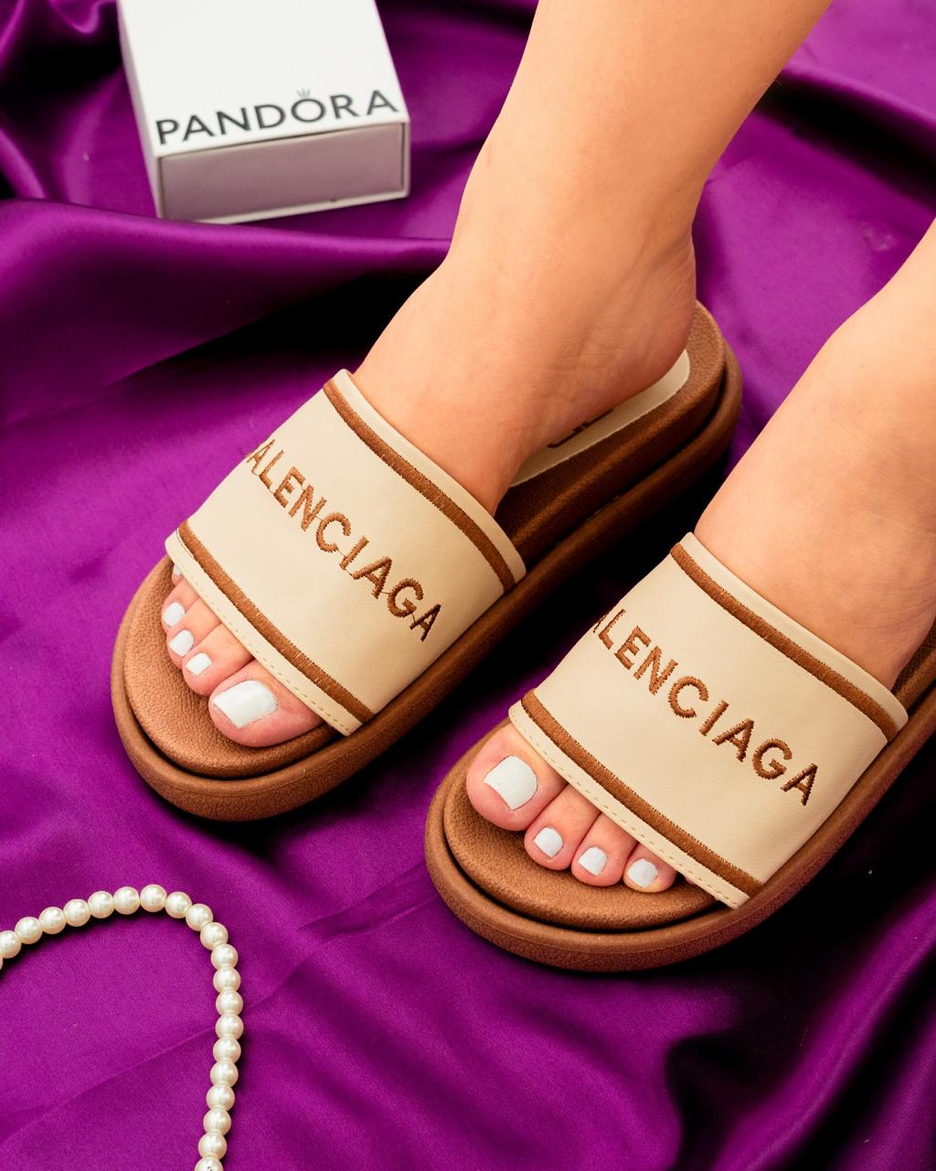 Sandalia Balenciaga